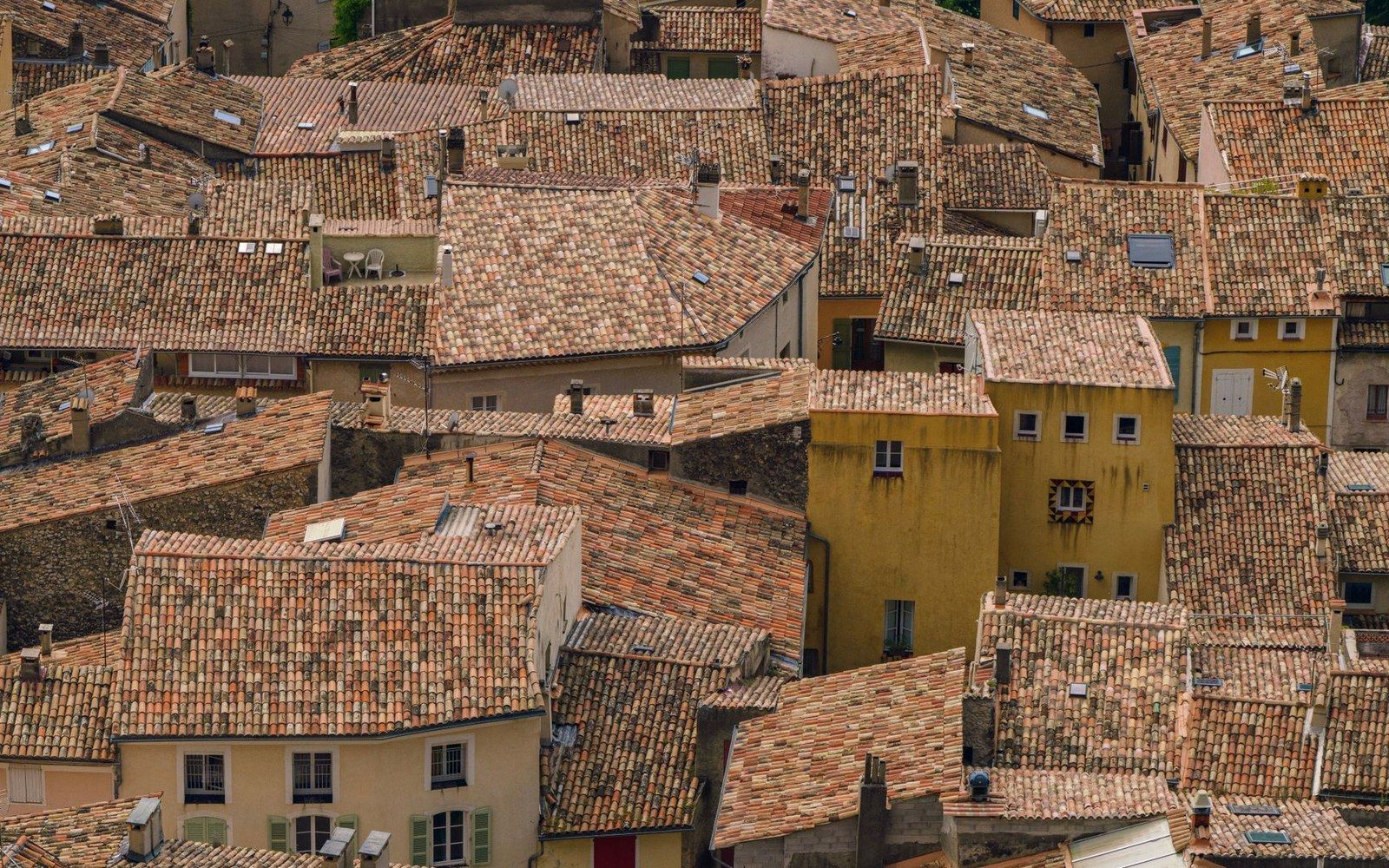 Bonneval-sur-Arc village roofscape aerial