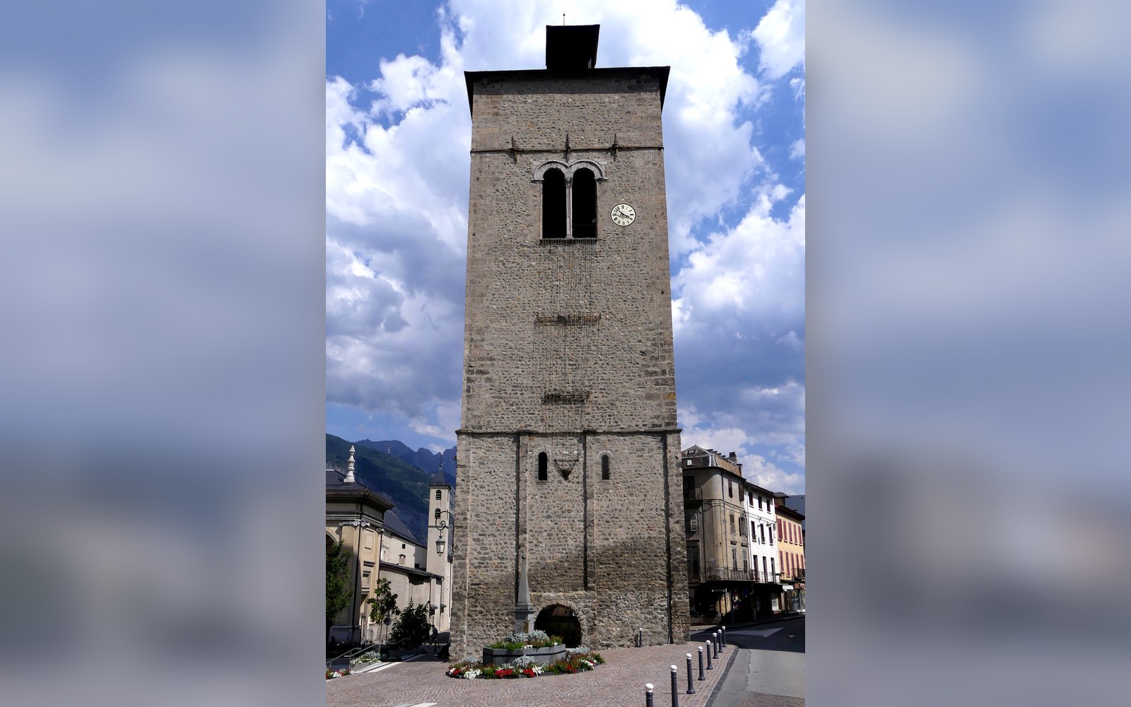Saint-Jean-de-Maurienne cathedral west facade tower